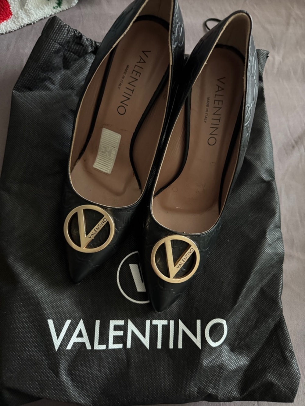 Valentino Women’s Black Pointed Toe heels with Gold V Logo… tried on only